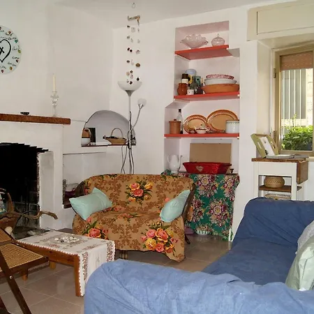 Casarmonia Homestay